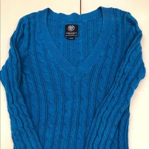 American Eagle outfitters, blue. V-neck size med